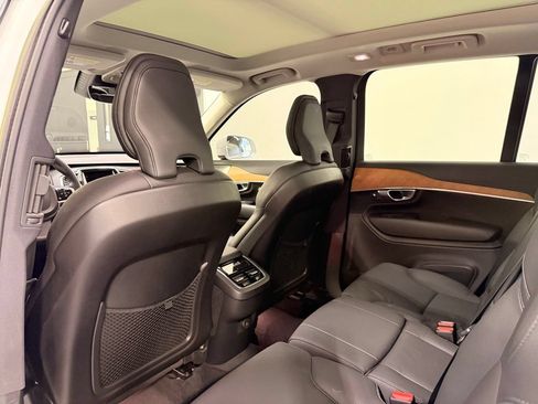 Used 2023 Volvo XC90 B6 Plus w/ Protection Package Premier AWD/4WD image 20