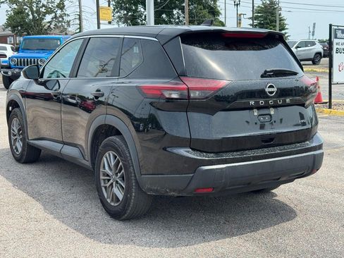 Used 2024 Nissan Rogue S AWD/4WD image 7