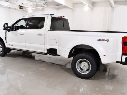 New 2026 Ford F350 Platinum w/ Platinum Plus Package AWD/4WD image 15