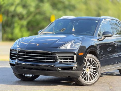 Used 2020 Porsche Cayenne AWD/4WD image 8