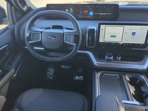 New 2025 Ford Expedition Platinum w/ Stealth Performance Package image 14