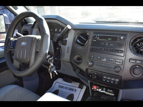 Used 2014 Ford F350 XL w/ Power Equipment Group image 32
