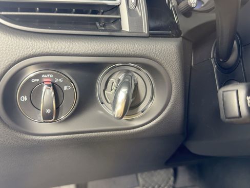 Used 2026 Porsche Macan S image 25