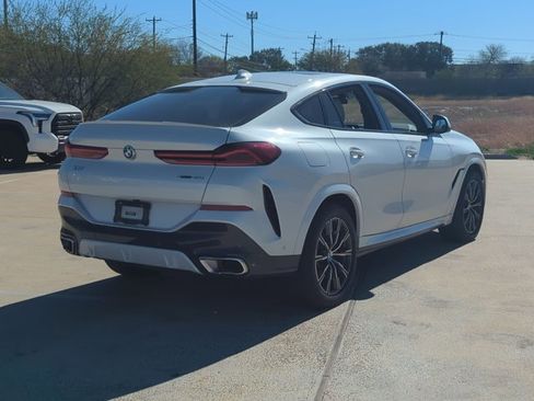 Used 2023 BMW X6 xDrive40i w/ Executive Package image 5