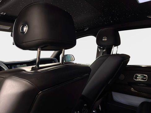Used 2024 Rolls-Royce Cullinan Black Badge AWD/4WD image 37