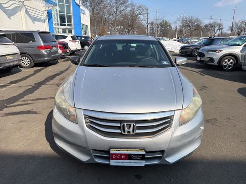 Used 2011 Honda Accord EX image 19