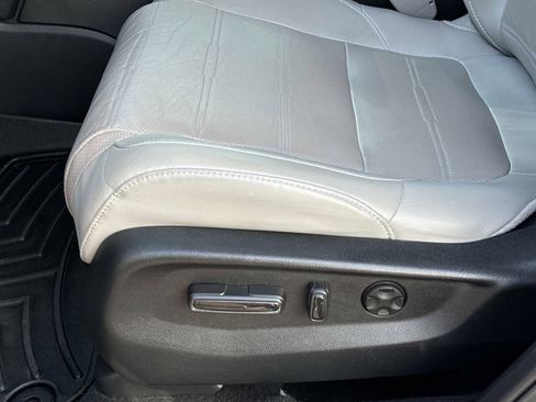 Used 2019 Honda CR-V EX-L image 22
