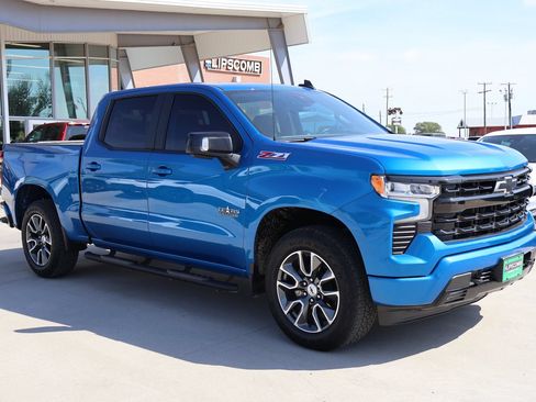 Used 2023 Chevrolet Silverado 1500 RST w/ Texas Edition Plus AWD/4WD image 6