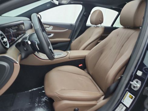 Used 2022 Mercedes-Benz E 350 Sedan image 13