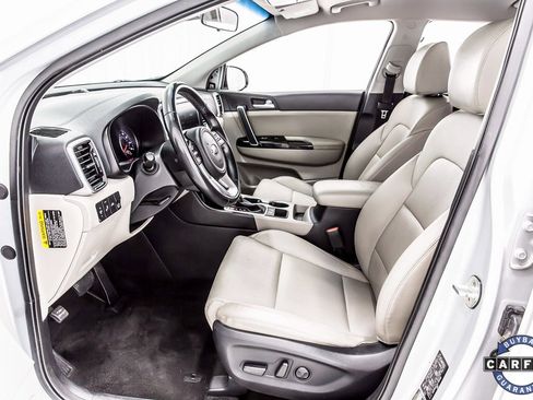 Used 2020 Kia Sportage EX image 26