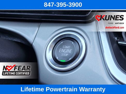 Used 2025 Chevrolet Trax LT image 40