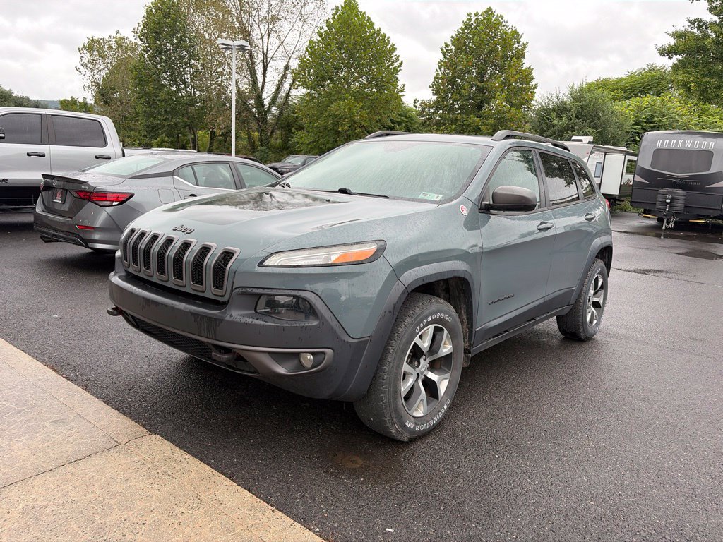 Used 2015 Jeep Cherokee Trailhawk w/ Leather Interior Group AWD/4WD image 1