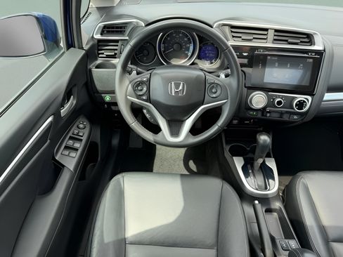 Used 2017 Honda Fit EX-L image 12