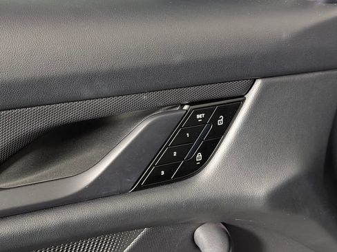 Certified 2024 Porsche Taycan 4S AWD/4WD image 27