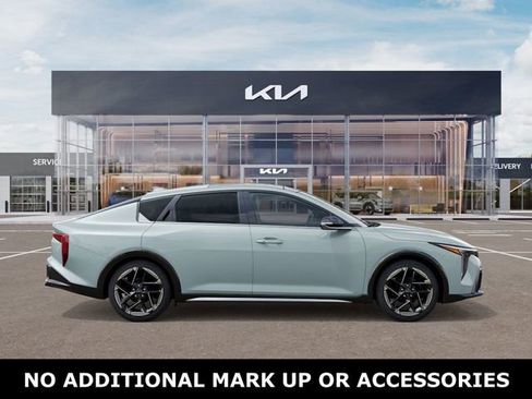New 2026 Kia K4 GT-Line image 7