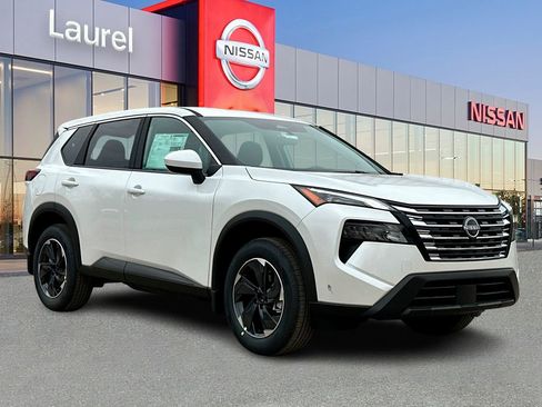 New 2026 Nissan Rogue SV w/ Cold Weather Package AWD/4WD image 1