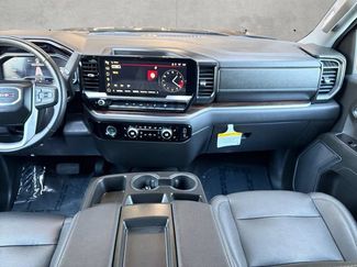 Used 2024 GMC Sierra 1500 SLT AWD/4WD video 3
