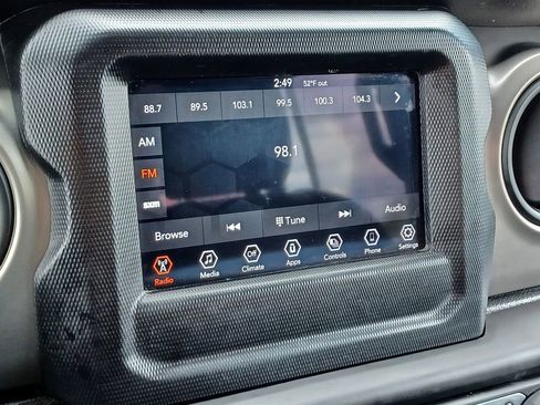 Used 2021 Jeep Wrangler Unlimited Sport AWD/4WD image 19