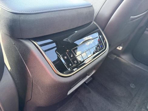 Used 2026 INFINITI QX80 4WD w/ Sport Exterior Package image 22