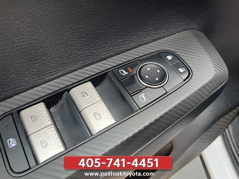 Used 2022 Mitsubishi Outlander SE FWD image 14