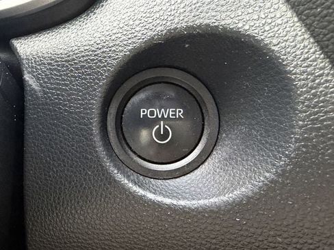 Used 2024 Toyota Corolla Cross XSE w/ Convenience Package image 20