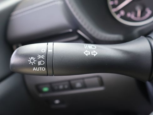Used 2024 Nissan Sentra SV w/ Lighting Package FWD image 32
