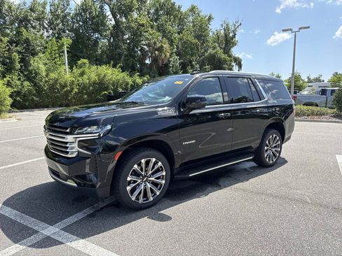 Used 2023 Chevrolet Tahoe High Country AWD/4WD image 7