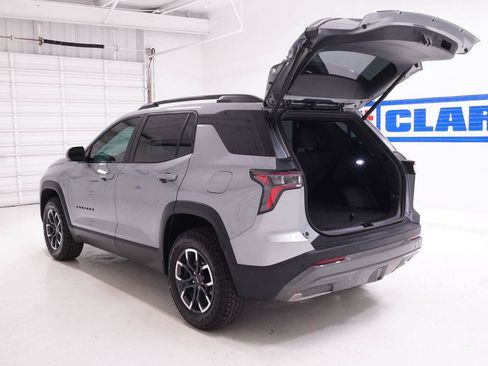Used 2026 Chevrolet Equinox ACTIV w/ Convenience Package III FWD image 40