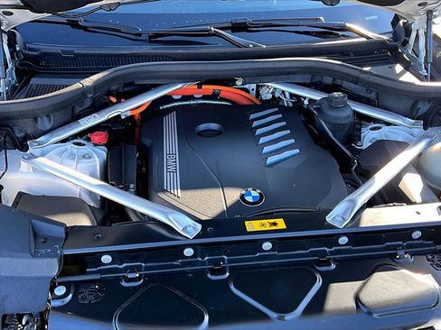 Used 2023 BMW X5 xDrive45e image 31