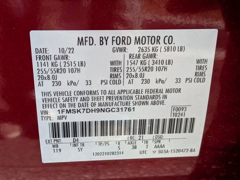Certified 2022 Ford Explorer XLT w/ Equipment Group 202A image 15
