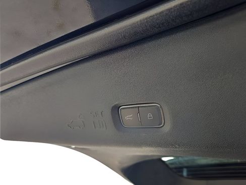 Used 2025 Ford Expedition Active AWD/4WD image 23
