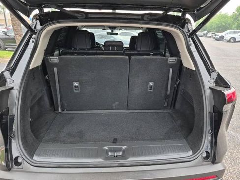 Used 2025 INFINITI QX60 Pure FWD image 18