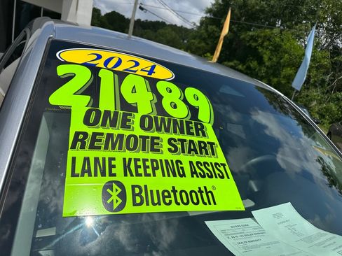 Used 2024 Honda HR-V LX image 23