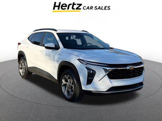 Used 2025 Chevrolet Trax LT video 1