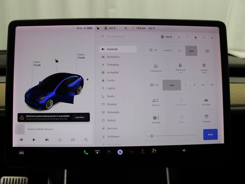 Used 2019 Tesla Model 3 Mid Range image 32