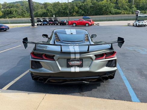 Used 2022 Chevrolet Corvette Stingray Preferred Cpe w/ Z51 Performance Package RWD image 4