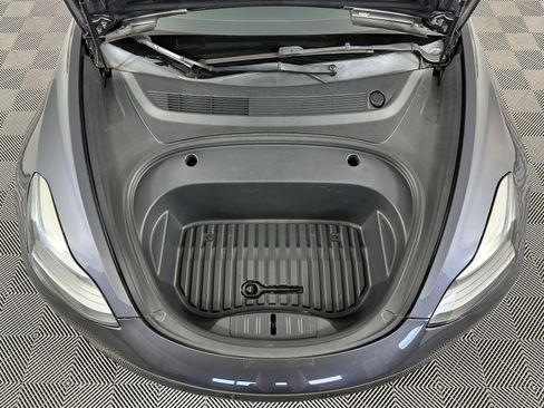 Used 2023 Tesla Model 3 Standard Range image 23