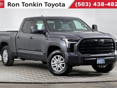 New 2025 Toyota Tundra SR5