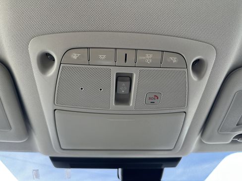 Used 2018 INFINITI Q50 Luxe w/ Essential Package (2.0T Luxe) image 18