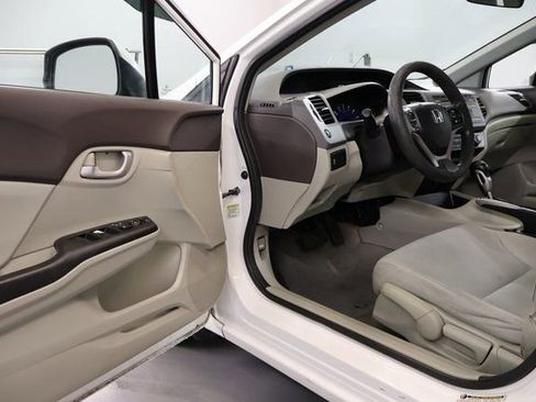 Used 2012 Honda Civic LX image 7