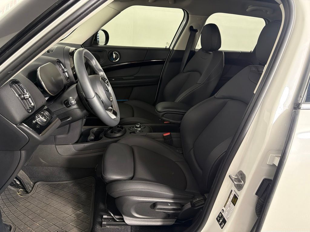 Used 2024 MINI Cooper Countryman S w/ Storage Package AWD/4WD image 23