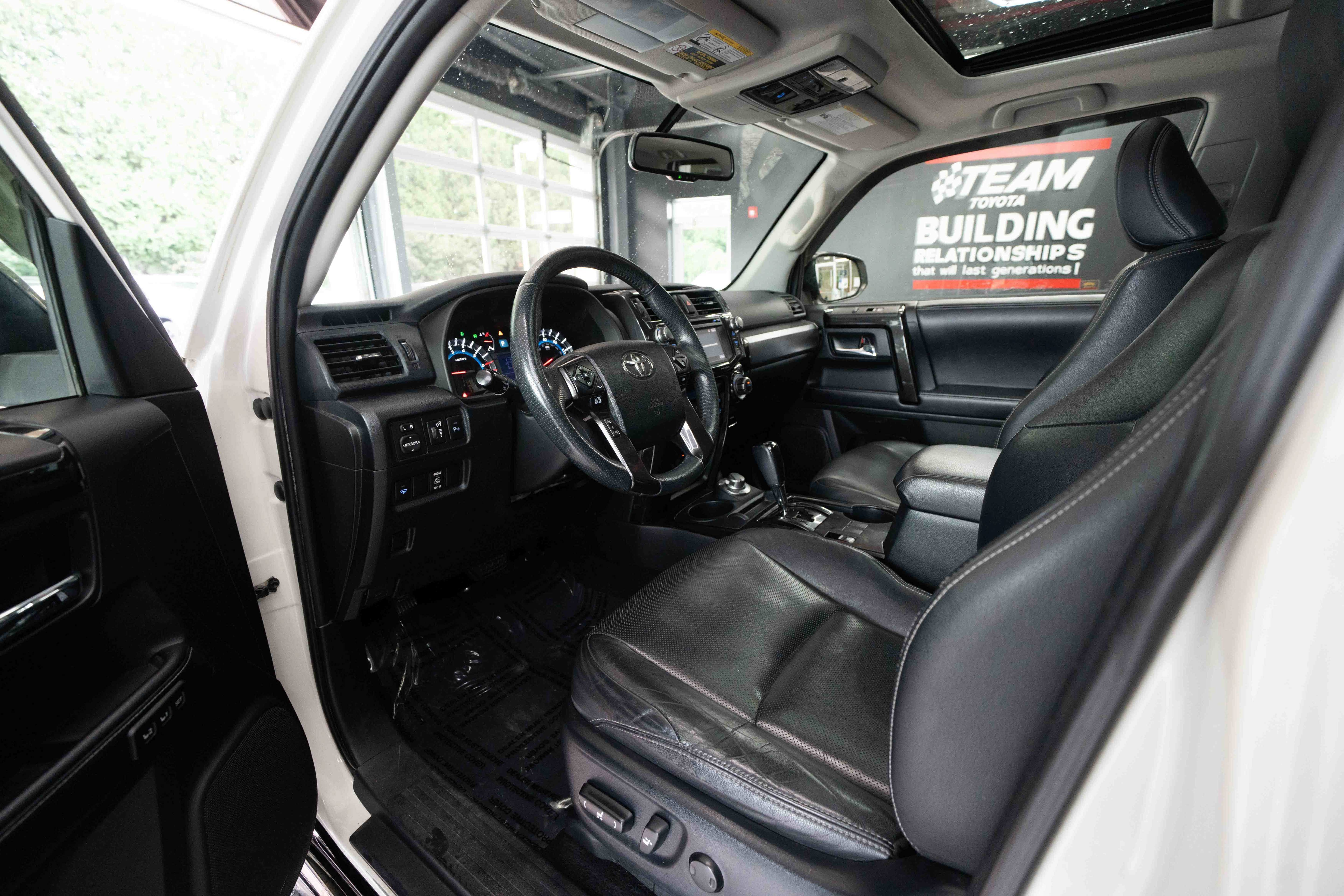 Used 2019 Toyota 4Runner Limited AWD/4WD image 8