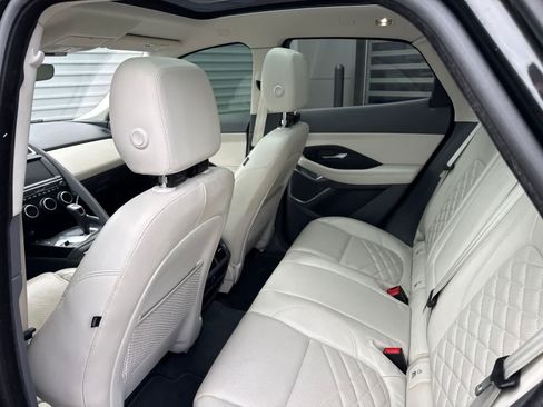 Used 2019 Jaguar E-PACE SE AWD/4WD image 10
