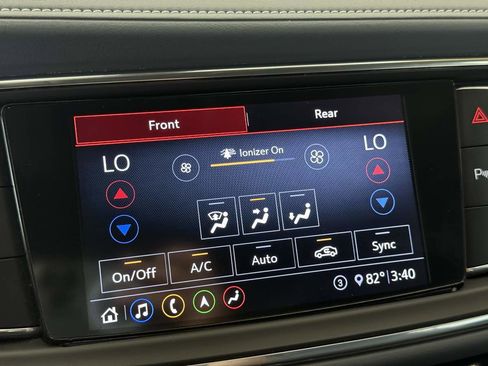 Used 2021 Buick Enclave Essence w/ LPO, Touring Package image 69