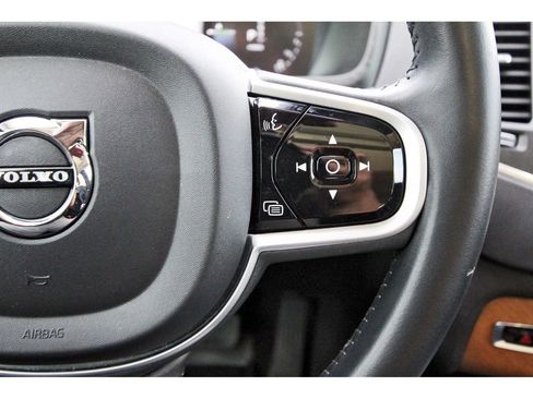 Used 2021 Volvo XC90 T8 Inscription Expression w/ Protection Package Premier image 19