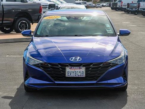 Used 2021 Hyundai Elantra SEL w/ Cargo Package image 6