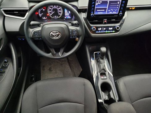 Used 2022 Toyota Corolla LE FWD image 22