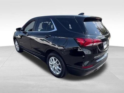 Used 2022 Chevrolet Equinox LT FWD image 4