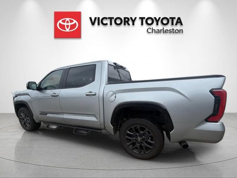 Used 2025 Toyota Tundra Platinum AWD/4WD image 3