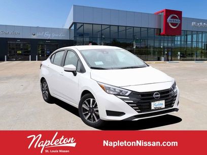 New 2025 Nissan Versa SV w/ Trunk Package